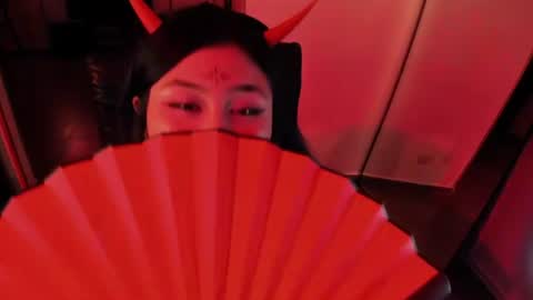 Lenna Kang online show from July 2026 08:00:01 PM