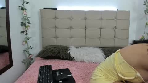 lennox_amy online show from May 2026 01:38:01 PM
