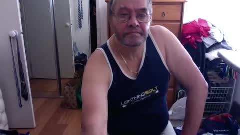 Pussylicker online show from December 2024 10:10:01 PM