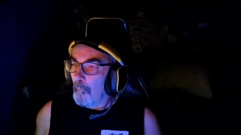 Snapshot of lento7 chatting on August 2026 10:52:02 PM Segaiolo..... online show from August 2026 10:52:02 PM