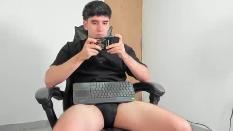 Leo Jones online show from June 2026 12:45:02 AM