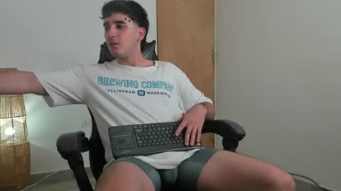 Leo Jones online show from June 2026 08:51:02 PM