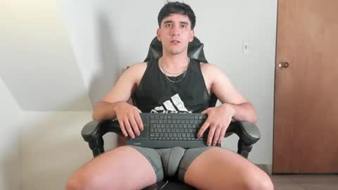 Leo Jones online show from July 2026 01:51:02 AM