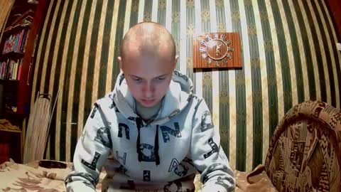 leo_timm online show from September 2025 10:21:02 PM