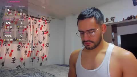 Snapshot of leon__hart chatting on December 2024 01:07:02 PM Leon Hart online show from December 2024 01:07:02 PM