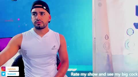 Snapshot of leon__hart chatting on January 2025 02:06:01 PM Leon Hart online show from January 2025 02:06:01 PM