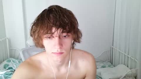Leon online show from June 2026 01:47:02 AM