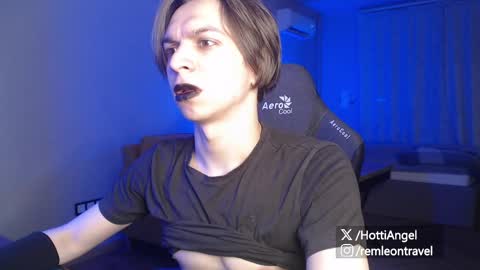 Snapshot of leon_yuugen chatting on March 2026 06:30:02 PM Leon online show from March 2026 06:30:02 PM