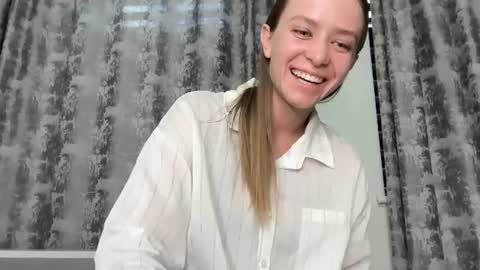 Emma online show from June 2026 02:05:01 PM