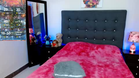 LUCY online show from December 2024 08:38:02 PM