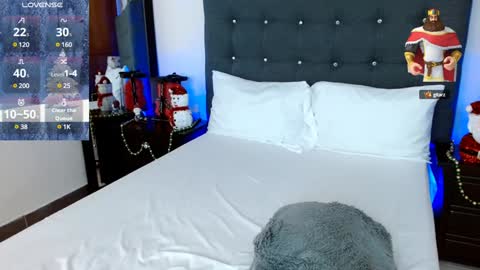 LUCY online show from December 2024 09:51:01 PM