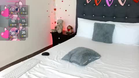 LUCY online show from February 2025 06:55:02 PM