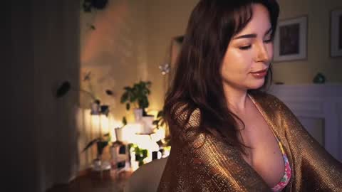 Leo online show from February 2025 10:20:01 PM