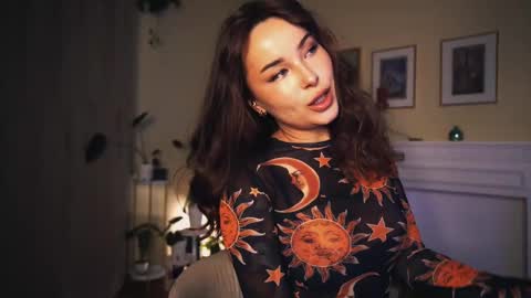 Leo online show from February 2025 06:44:01 PM