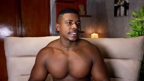 Snapshot of leonardo_jones1 chatting on October 2025 10:03:01 AM Leandro jones online show from October 2025 10:03:01 AM