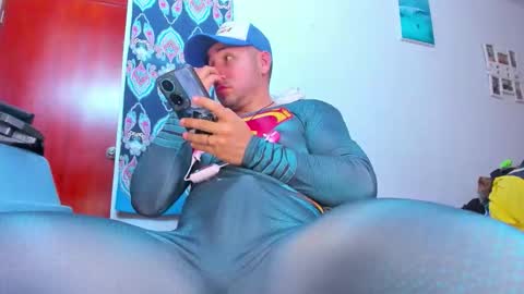 Snapshot of leonardo_sanguinnetti chatting on September 2025 06:09:02 PM JOSEPH online show from September 2025 06:09:02 PM