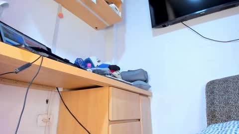 Snapshot of leonardo_sanguinnetti chatting on September 2025 06:18:01 AM JOSEPH online show from September 2025 06:18:01 AM