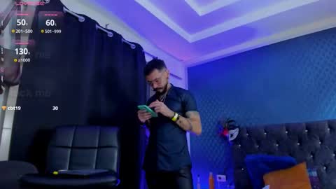 Snapshot of leondevereda_ chatting on January 2025 08:14:01 AM Len online show from January 2025 08:14:01 AM