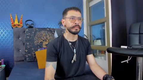 Snapshot of leondevereda_ chatting on February 2025 08:30:01 PM Len online show from February 2025 08:30:01 PM