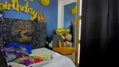 Snapshot of leondevereda_ chatting on February 2025 09:03:02 PM Len online show from February 2025 09:03:02 PM