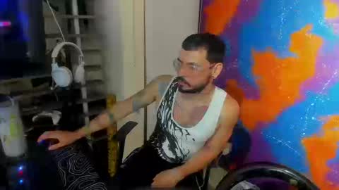 Snapshot of leondevereda_ chatting on September 2025 12:47:01 AM Len online show from September 2025 12:47:01 AM