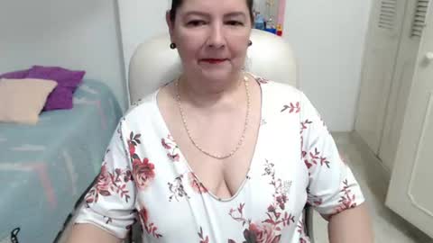 leonela   online show from July 2026 12:02:01 AM