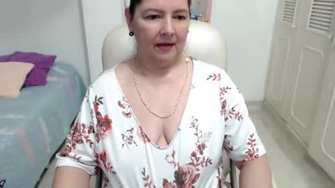 leonela   online show from July 2026 01:58:33 AM