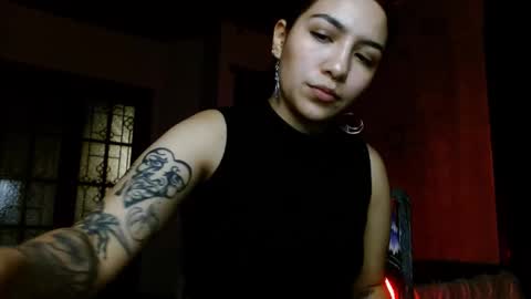 leonela  online show from November 2025 11:51:02 PM