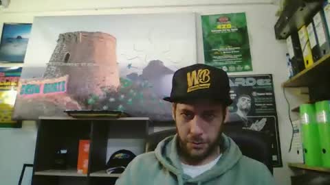 Snapshot of leonidascum chatting on January 2026 11:26:02 AM leonidascum online show from January 2026 11:26:02 AM