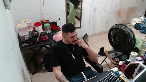 Snapshot of leonino231 chatting on December 2025 04:58:02 PM leonino231 online show from December 2025 04:58:02 PM