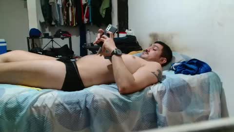 leonino231 online show from April 2026 12:13:02 AM