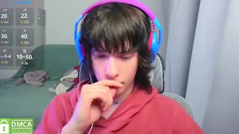 leonkissboy online show from July 2026 03:38:02 PM