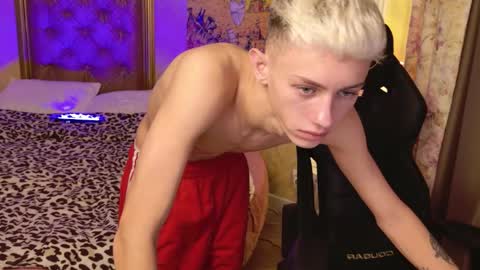 Snapshot of leonlure chatting on October 2025 06:23:02 AM leonlure online show from October 2025 06:23:02 AM