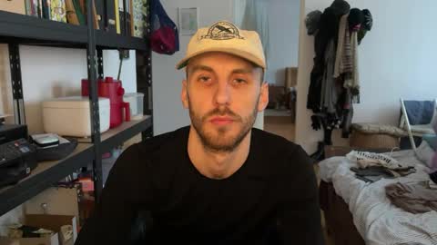 Leon online show from January 2026 02:54:02 PM