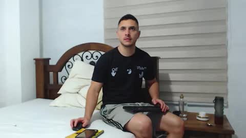 Snapshot of leoricoo chatting on October 2025 01:34:01 AM Leo online show from October 2025 01:34:01 AM