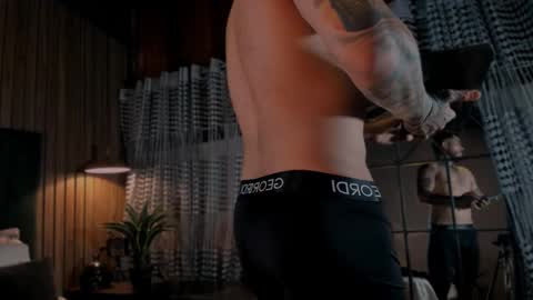 Leo Salvatore online show from January 2025 02:54:01 AM