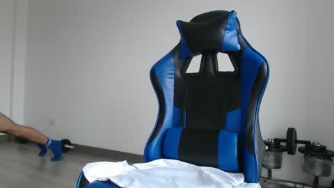 leostorm25 online show from March 2026 08:26:01 PM