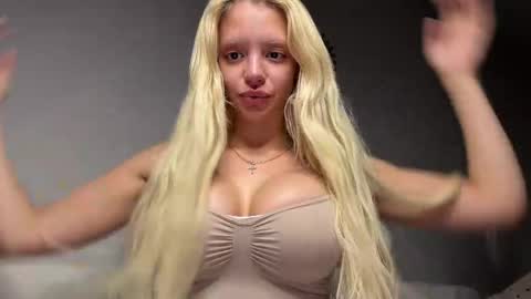 Lesi Join my fanclub before use my fanmenu online show from June 2026 10:35:02 PM