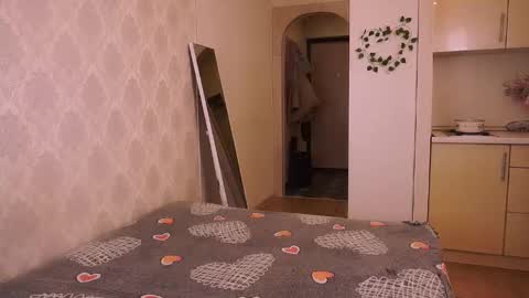 Snapshot of lesley_mil chatting on November 2025 12:31:02 PM Lesley online show from November 2025 12:31:02 PM