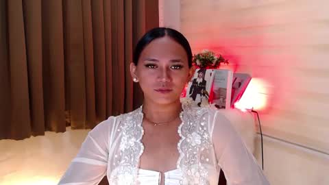 Snapshot of lesleyanderson chatting on January 2025 12:54:02 PM Pat online show from January 2025 12:54:02 PM