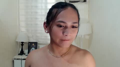 Snapshot of lesleyanderson chatting on February 2025 05:53:01 AM Pat online show from February 2025 05:53:01 AM