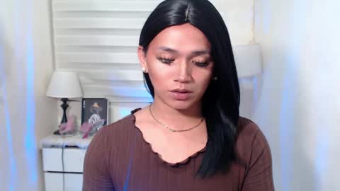 Snapshot of lesleyanderson chatting on February 2025 10:00:02 PM Pat online show from February 2025 10:00:02 PM