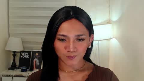 Snapshot of lesleyanderson chatting on February 2025 06:35:01 PM Pat online show from February 2025 06:35:01 PM