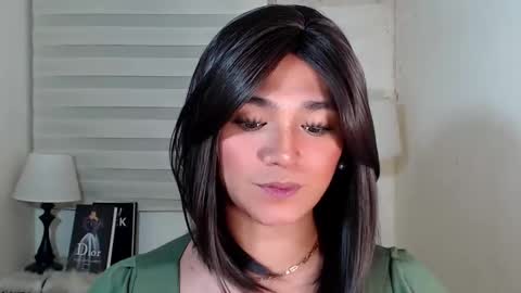 Snapshot of lesleyanderson chatting on February 2025 07:28:02 PM Pat online show from February 2025 07:28:02 PM