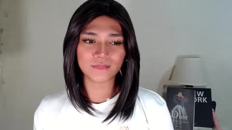 Snapshot of lesleyanderson chatting on March 2025 01:05:02 PM Pat online show from March 2025 01:05:02 PM