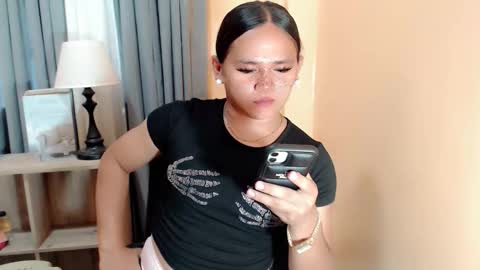 Snapshot of lesleyanderson chatting on September 2025 08:06:01 AM Pat online show from September 2025 08:06:01 AM