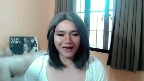 Snapshot of lesleyanderson chatting on October 2025 02:33:01 AM Pat online show from October 2025 02:33:01 AM