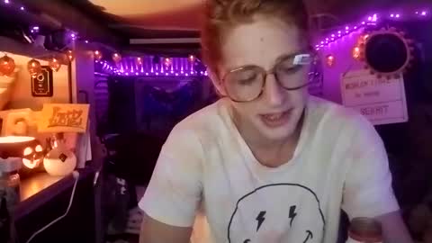 LesleyGumGrass- The Boring Trans girl online show from September 2025 02:54:02 AM