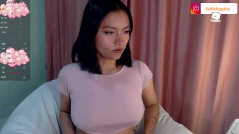 Leslie online show from January 2025 04:26:01 AM