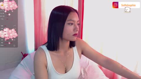 Leslie online show from January 2025 07:59:02 PM